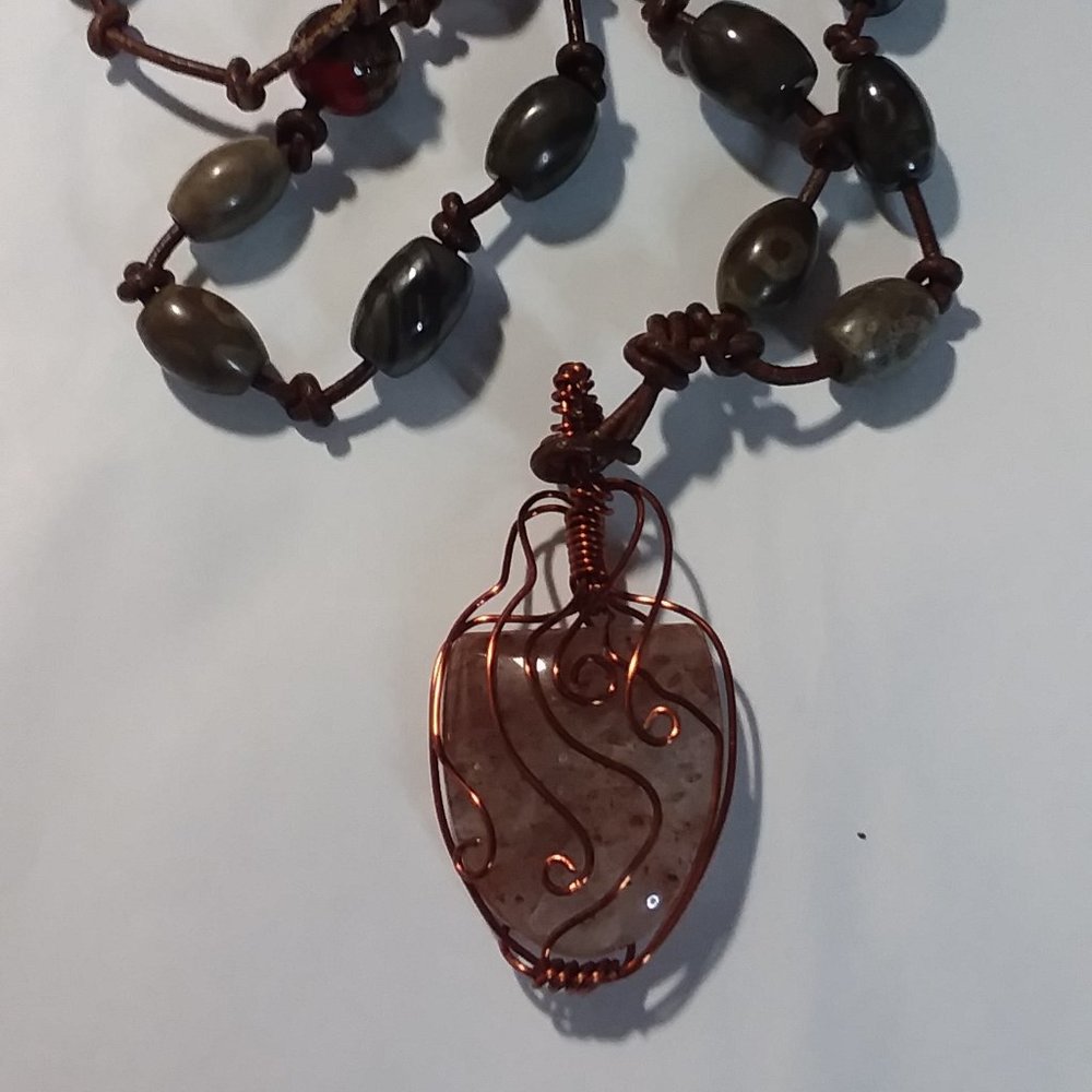 Glitter Glam And More Necklace wire wrapped Agate